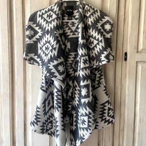 Black and white vest , Aztec pattern